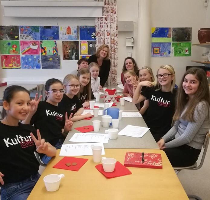 KULTURCREW Bakgrund till projektet Hur bidrar vi till att unga blir mer delaktiga och involverade i kulturupplevelser?