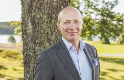 VD har ordet "Vi ser idag ett företag med alla möjligheter att fortsätta utveckla sin marknadsposition och sätta nya rekord i termer av omsättning, lönsamhet och kassaflöden" Nytt år, nya rekord Det