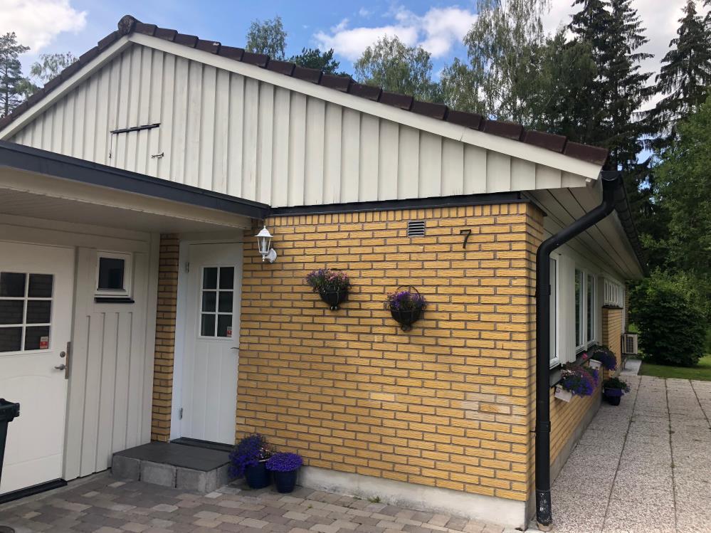 besiktning: SD9243 Internt uppdragsnr köpargenomgång: Besiktningsdatum: 209-07-09 Köpargenomgång datum: Besiktningsförrättare: Daniel Ebrath Besiktningsförrättare: Närvarande: Säljare Närvarande: