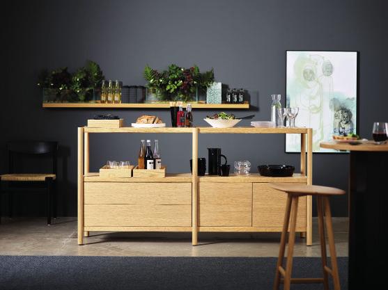 CAVETTO kaschkasch 2016 900 350 H 530 L 940 D 390 CV90351F Hylla Fristående. Stoe massiv trä. Hyllplan fanerad trälamell. Klarlack. Ställfötter. Shelf Free-standning. Legs solid wood.
