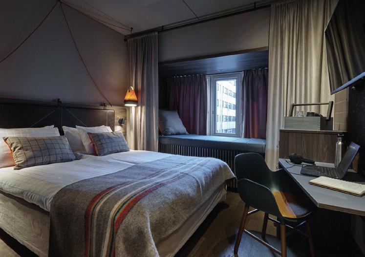 HOTELLÖVERNATTNING Vi har förhandsbokat ett antal hotellrum på Downtown Camper by Scandic från onsdag 6/11. Downtown Camper ligger i samma byggnad som ROOTS med ingång från Brunkebergstorg 9.