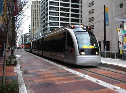 Examples of Modern Light Rail Vehicles Rail cars are to be at least 70% low floor Maximum of 2-3 cars extending no more than 200 in length 4 Operating Characteristics Project Overview 64,500 daily