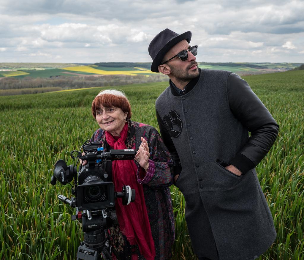 FILMOGRAFI AGNES VARDA Agnès Varda är född 1928 i Ixelles i Belgien och växte upp med fyra syskon.