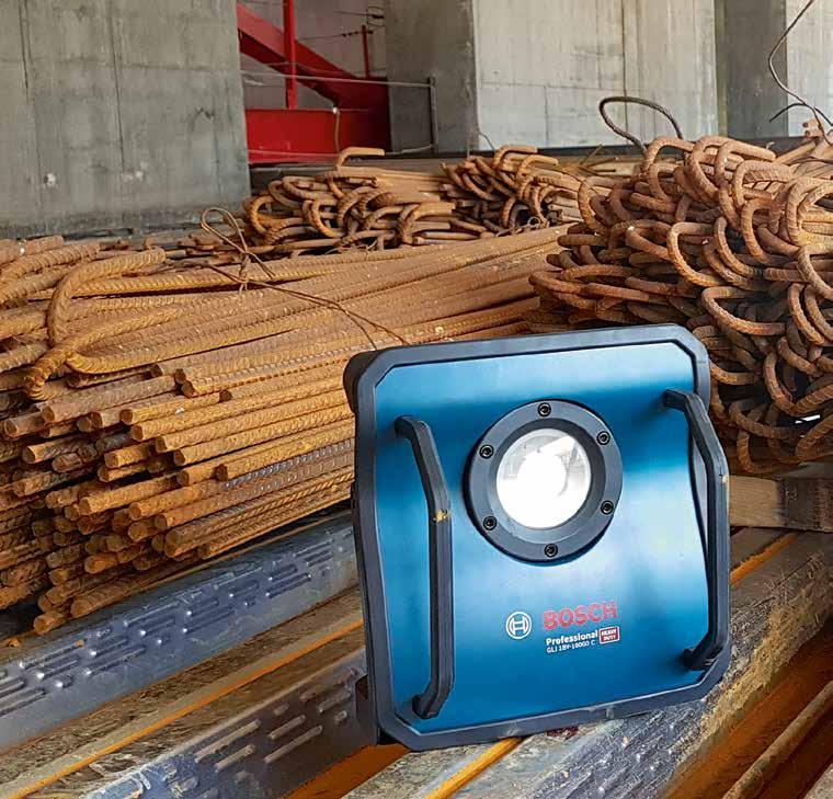 laddare Art nr 0 601 446 900 NYHET Kommer i november BATTERIDRIVEN STRÅLKASTARE 18 VOLT NYHET Kommer i