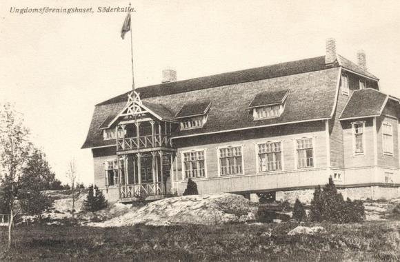 Massby övergivna gamla byplats.