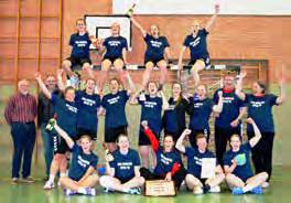 Handball Frauen 1 HSG Mittelweser/Eystrup Die neu formierte Damenmannschaft 2015/ 2016 hatte sich im Trainingslager das ambitionierte Ziel gesteckt (immerhin gab es 5 Absteiger in die