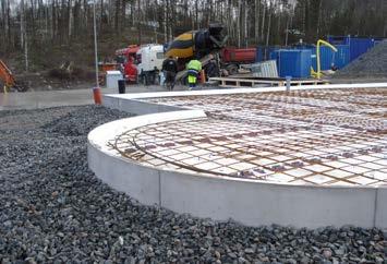 Efter betongen härdat bryts yttre cellplasten bort varvid en fristående balk erhålls. Lämpligt för skalmurar i t ex tegel.