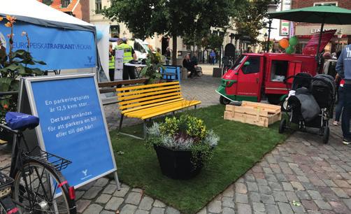 Cirka 40 personer deltog och för många var det första gången de provade en elcykel.