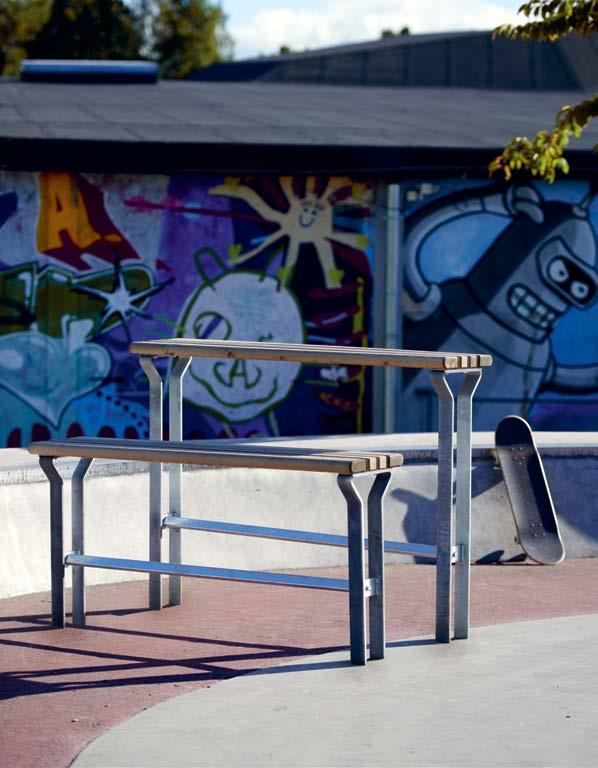 ZETA Ståbänk/bench