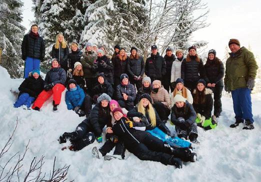 ÅS FÖRSAMLING TRIVSEL-TRÄFFAR 11:00 Ås församlingsgård 6 mars, 20 mars, 3 april, 17 april, 15 maj, 29 maj ÖPPET KYRKIS Måndagar 9:00 12:00 Ås församlingsgård.