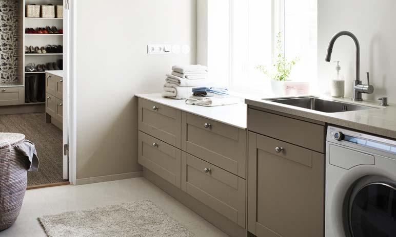 vardagen. LUCKMODELL Karin sandbeige.