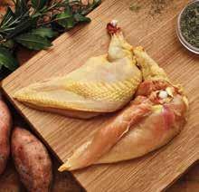 bröstfilé med skinn Skinnet på kycklingen är inte bara gott när det steks krispigt, det har även andra fördelar.