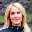 Han skannar hela tiden av området och noterar om det finns faror. Det han ser tar han tag i och åtgärdar på plats plus att han rapporterar in i Synergi för att synliggöra det för andra.