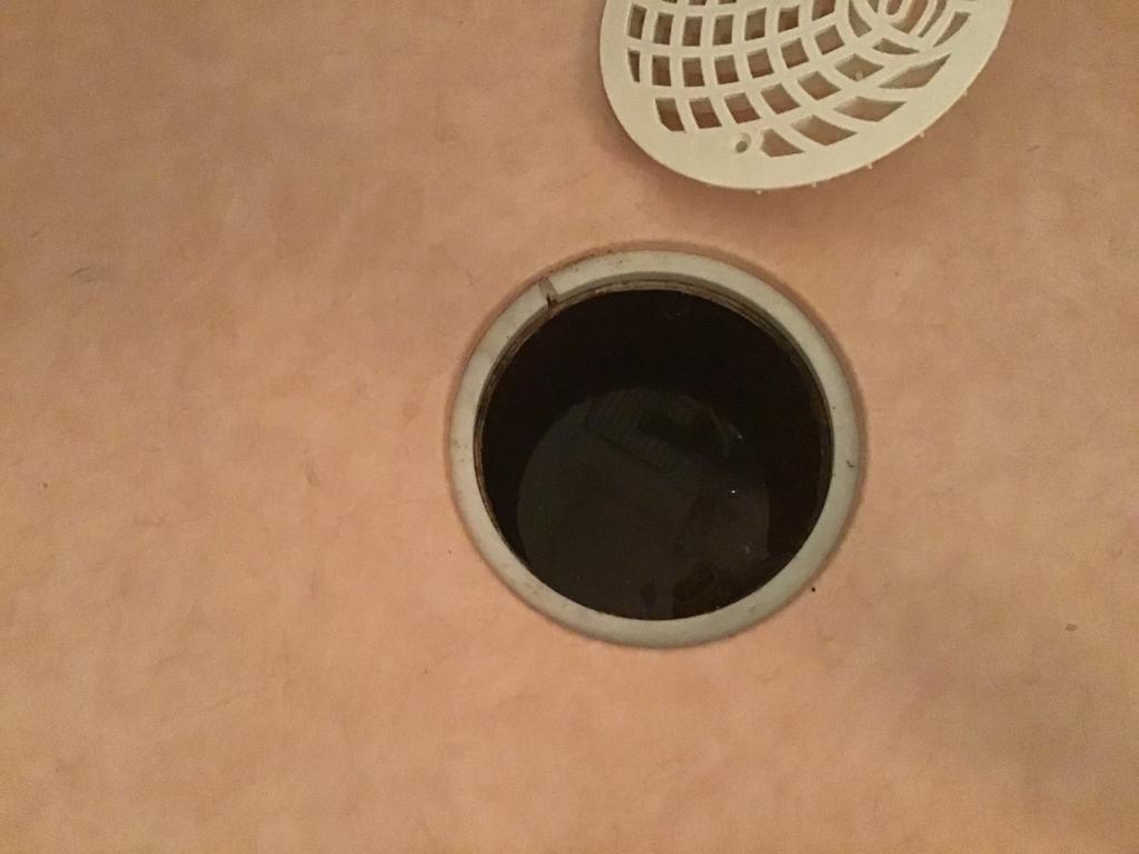 Notering Sutteräng, Dusch/wc Då  Slutsats & rekommendationer Inget särskilt att notera som bedöms vara onormalt eller som tyder på att det förekommer problem med vatten och