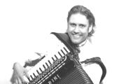 Magnusson 033-26 31 08 Britt-Marie Arvidsson 033-12 17 47 Gunilla Bohlin 033-10 36 37 VALBEREDNING Sammankallande Ann-Marie Nilsson 0768-47 84 05 Ordinarie Siv Christiansson 033-12 47 35 Ordinarie