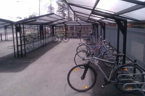 Cykel- och mopedolycker Södertälje kommun 40 35 30 25 Antal olyckor 20 15 Lindriga olyckor 178 Svåra olyckor 41 Dödsolyckor 0 10 5 0 2003 2004 2005 2006 2007 2008 2009 2010 2011 2012 År