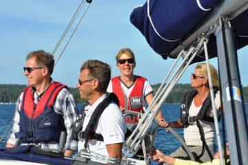 Modern Segelföring på Hanse, Del 2 Den 10 september arrangerade Svenska Hanseklubben en mycket lyckad segeltrimningsdag på Baggensfjärden i Stockholm.