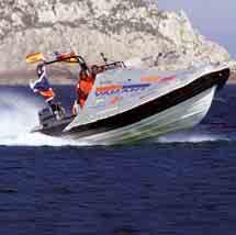 PATROL 520/650/750/850 PROFESSIONAL PT-650-ISN Det här är en båtserie för professionellt yrkesbruk.