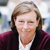 internationell klass. Dessutom kommer vi att göra vårt bästa för att du ska trivas och känna dig välkommen. Vi är en välkänd och välrenommerad högskola i internationella sammanhang.