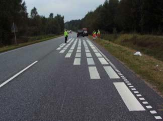 3 Mätobjekt och analys De mätobjekt som valdes ut var befintliga profilerade vägmarkeringar i två danska provfält: ett i Helsingør och ett i Ølstykke.