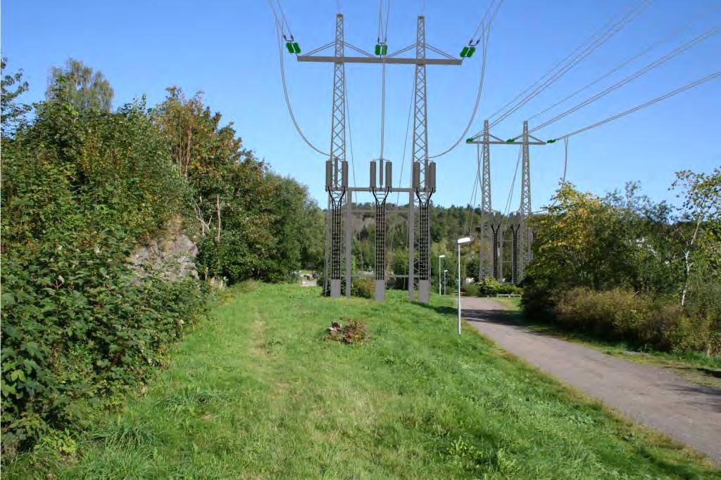 4(4) Bild 4. Befintliga ledningar i riktning norrut vid bostäderna på Tallkottegatan. Stensjön ligger till höger i bild. Fortums stolpe flyttas ca 48 m söderut.