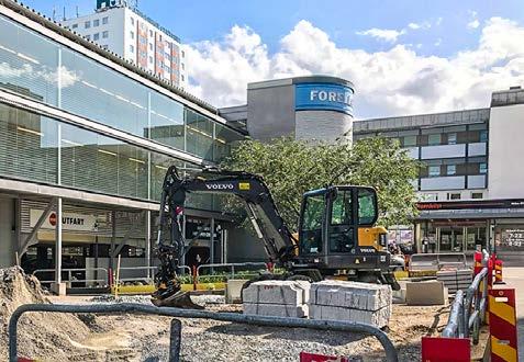 AKTUELLT Följ oss för att få veta mer Visst följer du Huge på Facebook och Instagram?