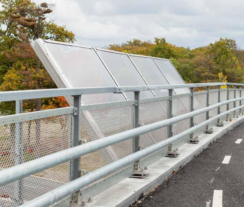 Hammerglass har i samarbete med Trafikverket tagit fram ett modernt elskyddstak som ersätter den äldre