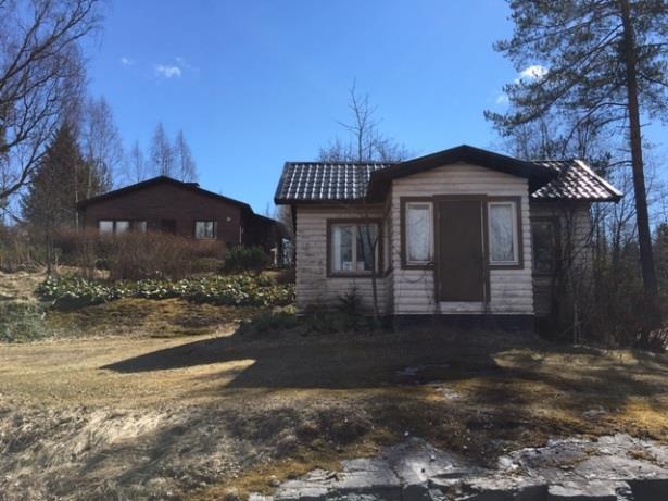Den byggda miljön På planläggningsområdet ligger två småhus. Byggnaderna är inte viktiga för sina kulturhistoriska eller arkitektoniska värden.
