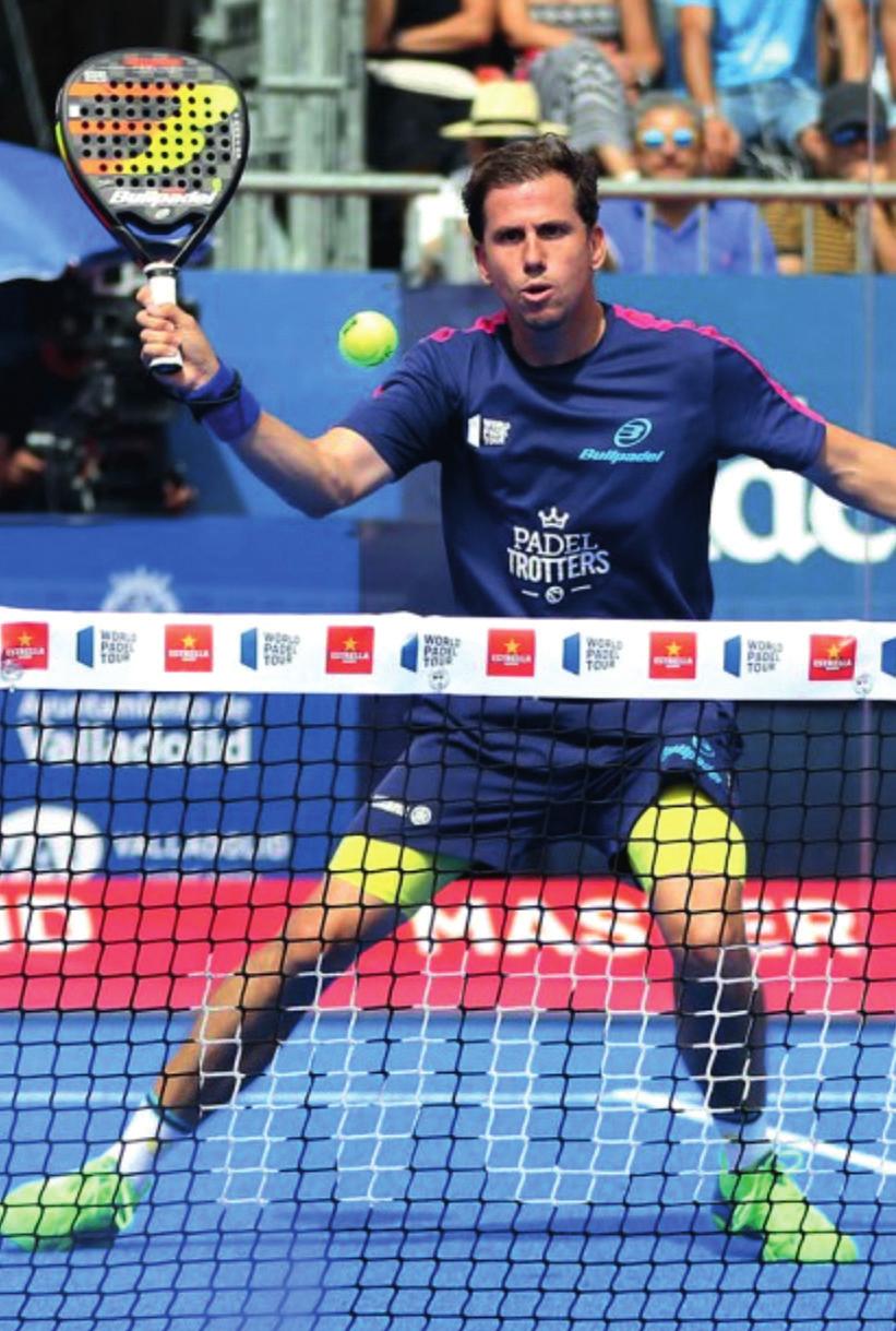 SPELARPORTRÄTTET PAQUITO NAVARRO Han var bara 5 år när han började spela padel och han visade omgående att han var någonting alldeles speciellt.