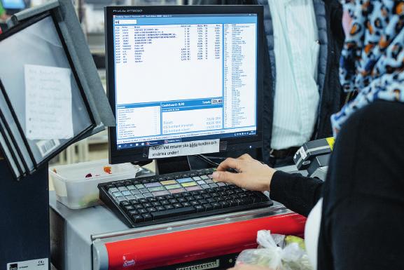 Alla har lärt sig systemet snabbt och har stor nytta av det i sitt dagliga arbete, intygar han och framhåller även stabiliteten och driftsäkerheten som avgörande faktorer för att kunna driva en