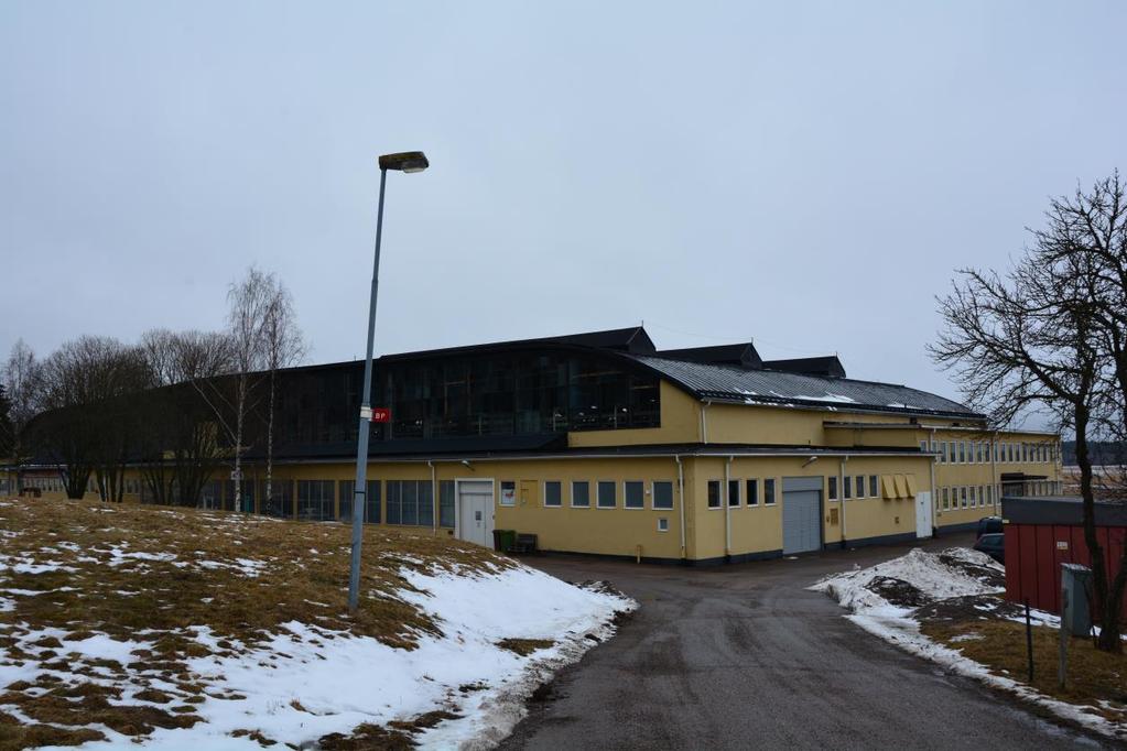 Kontorslokal till vänster i bild och f.d. verkstadslokal till höger. Vlm-kmvVB-142. Bild 7.