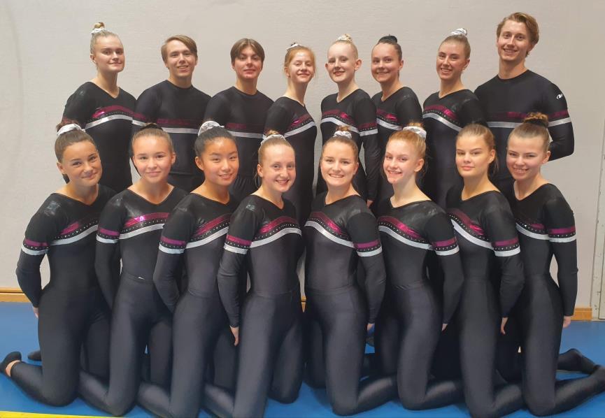 Till båda dessa tävlingar har det varit lag och föreningar även från Härnösand, Sollefteå och Sundsvall. Superroligt att få se och träffa gymnaster från andra regioner.