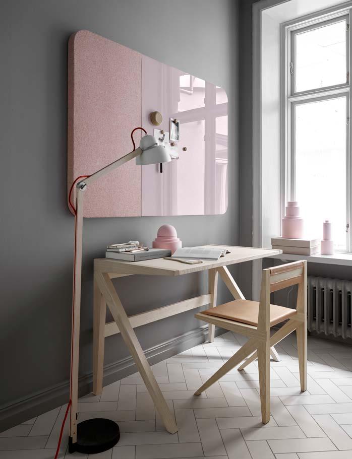 Skrivtavlor - Glas Mood Fabric Wall Glastavla med rundade hörn och tygklädd stomme. Finns med heltäckande skrivbar glasyta och i kombination med tygklädda ljudabsorberande ytor eller massiv kork.