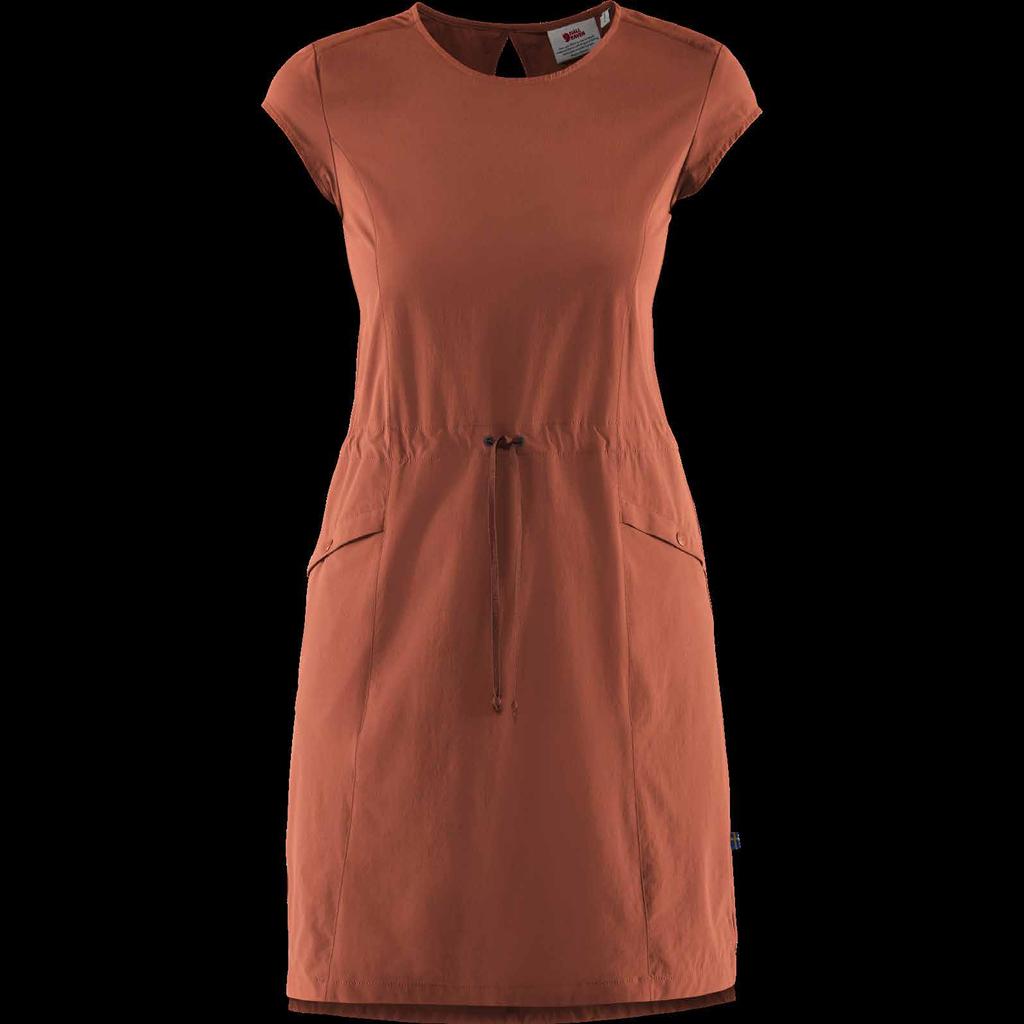 h i g h coa s t Rowan Red 333 High Coast Lite Dress W 83502 Varma, fuktiga dagar blir snäppet svalare med High Coast Lite Dress W.