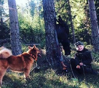 Bildrepotage FRÅN VÅRENS TJÄDERSPEL I DALAFJÄLLEN Foto: Svante Månsson/Idre En jakthistoria En tidig
