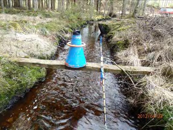 Inventeringsdatum: 2012-04-23 Koordinater: 6354982:1323910 Längd: 50 m Medelbredd:
