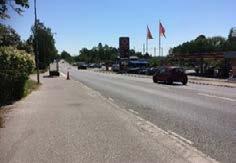 Platsen är i behov av breddning och hastighetsdämpande åtgärder. Korsningen Grödingevägen/Rimfrostvägen. 8.