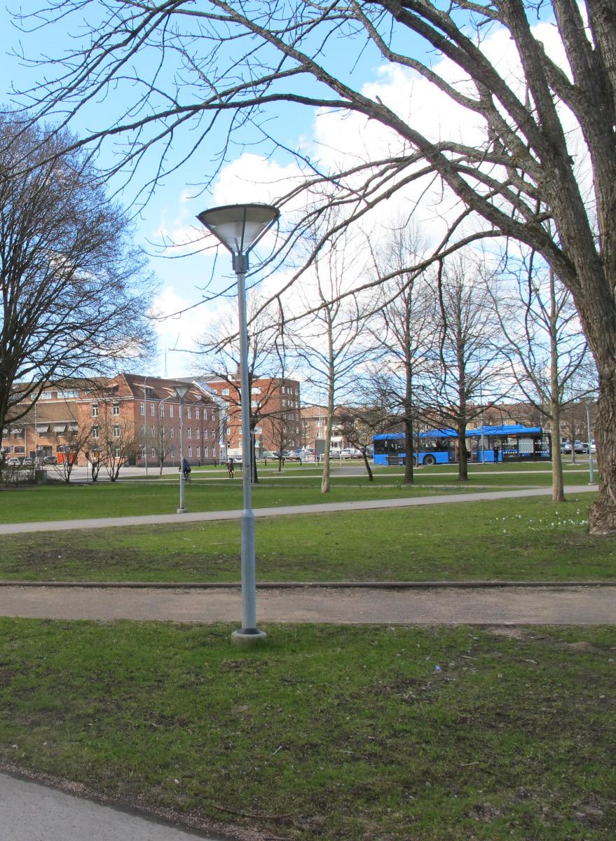 Länge delades området av en väg som sträckte sig från Bangårdsgatan till Tingvallavägen. Innan dess utgjorde platsen upplag för diverse material som kom från transporter med järnvägen.