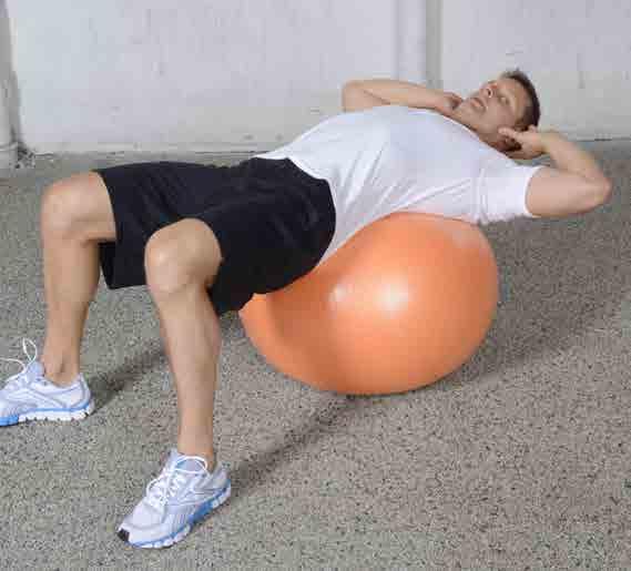 1 2 Eng: Sit-ups Trains stomach muscles in a more effective way than normal situps on the floor. 1. Position yourself with the ball in the upper back. Place your hands as support for the neck. 2. Then do a sit-up slowly and controlled.