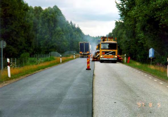 VTI meddelande 929 2002 Analys av trafikolyckor före och efter