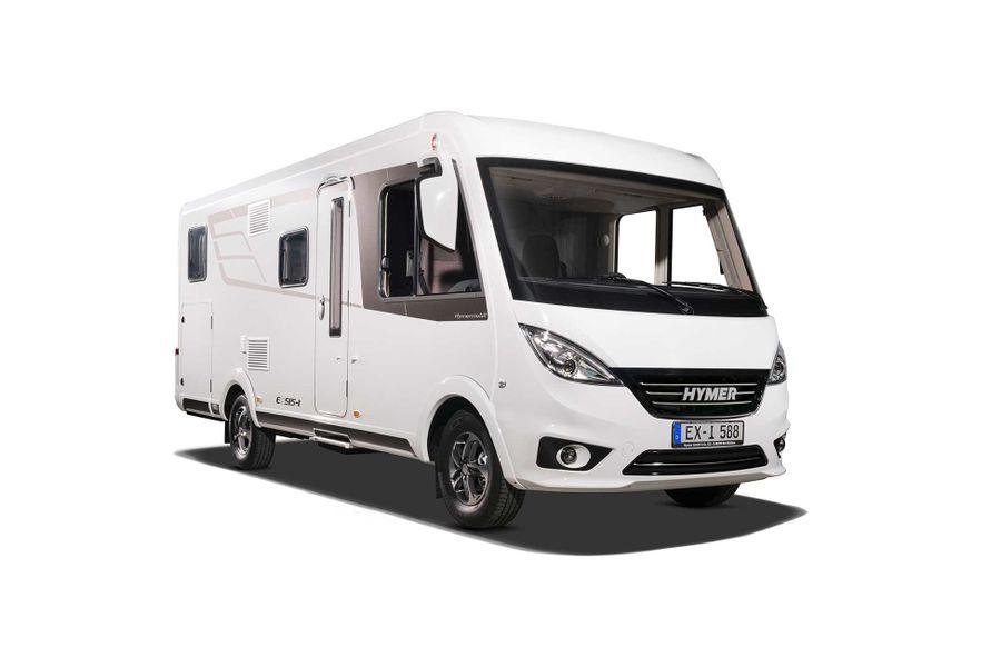 Bakre vy Hymermobil Exsis-i i vitt Frontvy Hymermobil