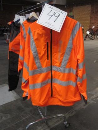 Jacka Husqvarna storlek XL/58/60