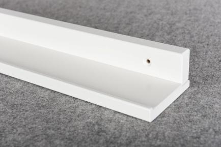 Den plana avställningsytan är 70 mm djup.