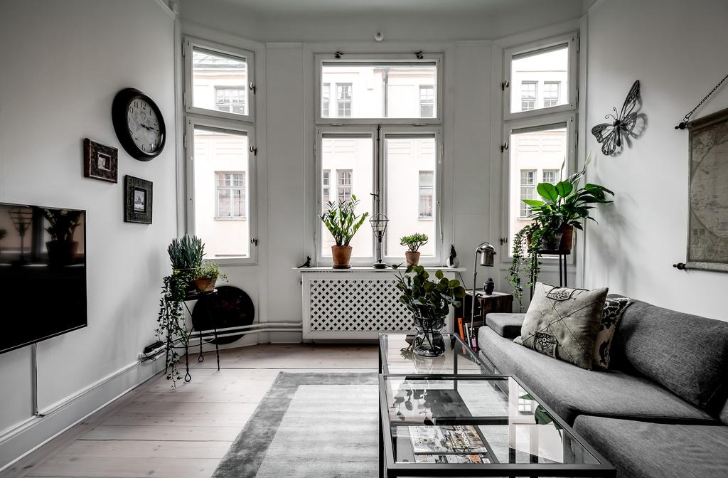 Objektsbeskrivning Fastighetsmäklare Marcus Ljungdahl Objekt Bostadsrätten till lägenheten nr 2934 (1304).