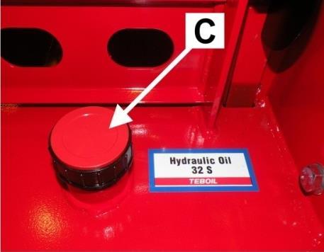 38 6.4.2. Byte av hydraulolja 1.