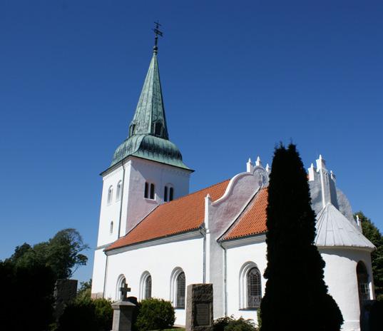 Åren 1901-02 genomgick kyrkan en omfattande restaurering. Skegrie kyrka Kyrkan är ursprungligen en romansk kyrka uppförd under slutet av 1100-talet.