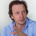 Styrelseordförande i Medivir AB samt Björn Axén AB. Styrelseledamot i Pågengruppen AB, Probi AB Moberg Pharma AB och BioLamina AB. Utbildning: Civilingenjör Kemi.