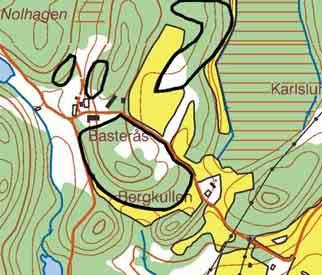 79 EK- OCH BJÖRKHAGAR VID BASTERÅS Natúrtyp: Ek- och björkhagar Klassificering: Klass 2 Ekonomiskt kartblad: 6C 6d Storlek:8ha LANDSKAP Basterås ligger med utsikt ner över Häggåns öppna dalgång.