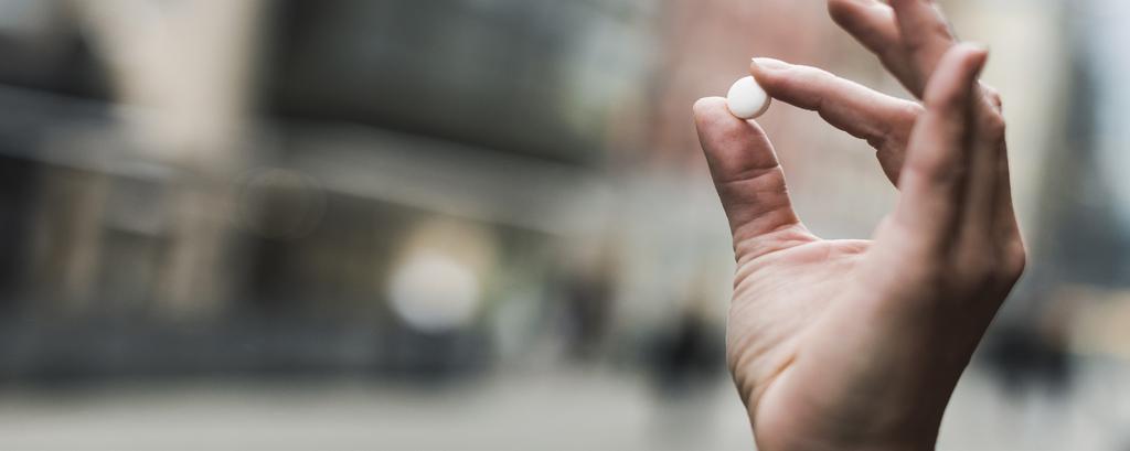 Enorama Pharmas verksamhet Om verksamheten Enorama Pharma är ett svenskt läkemedelsföretag med fokus på konsumentvänliga medicinska tuggummin för administration av beprövade läkemedelsubstanser.