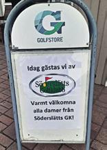 Vi startade dagen på bussen med en liten laxbit (se bild till höger) och lotterier!